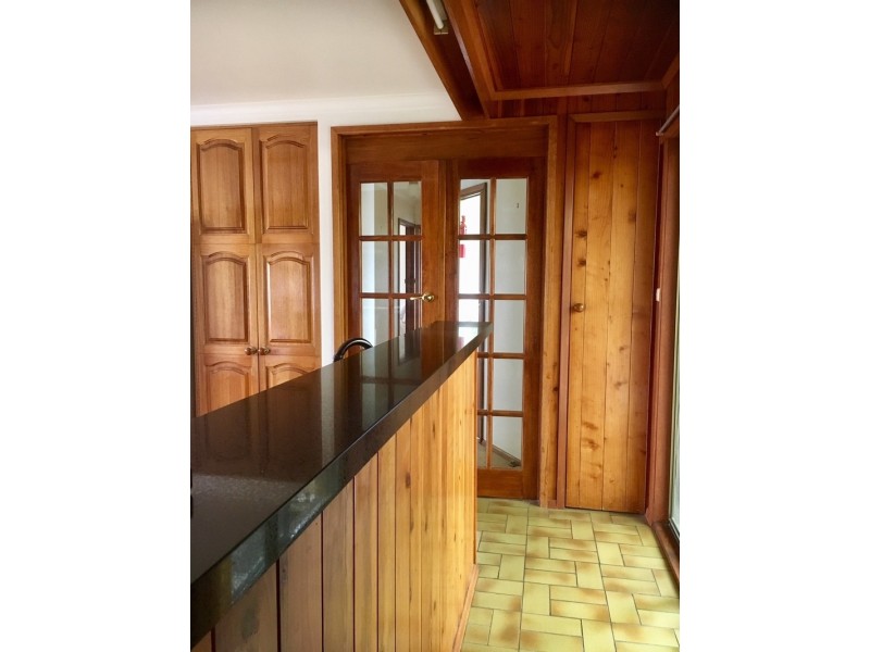 6 Mandeville Court, Port Fairy VIC 3284