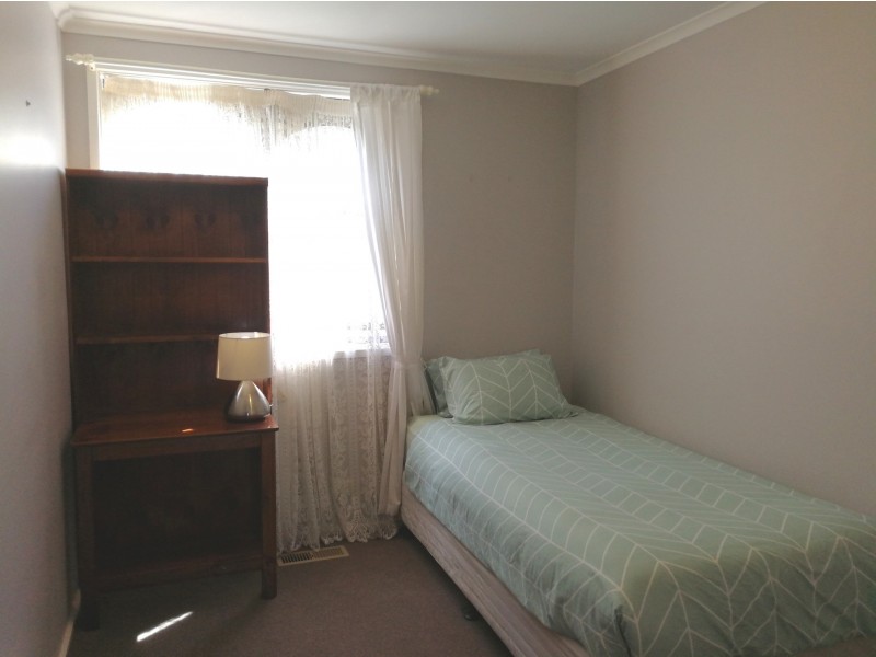 3 Fellows Street, Latham ACT 2615