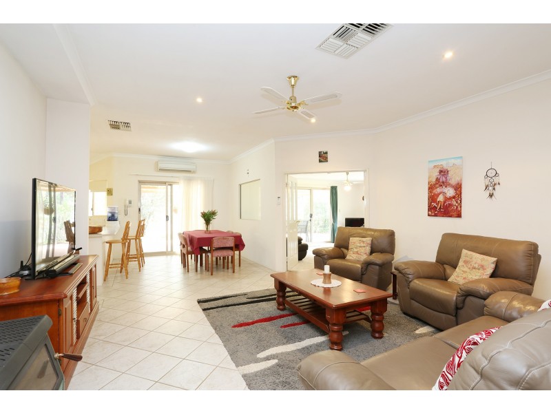 1050 Coppin Road, Mundaring WA 6073