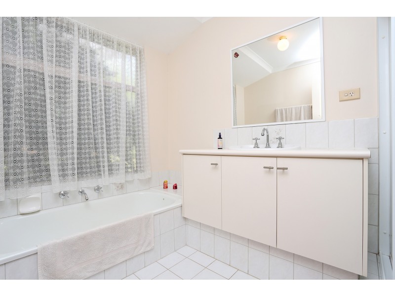 1050 Coppin Road, Mundaring WA 6073