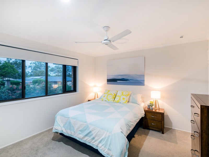 6 Calloway Place, Manly West QLD 4179