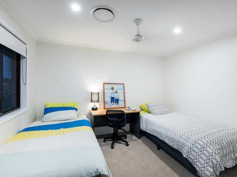 6 Calloway Place, Manly West QLD 4179