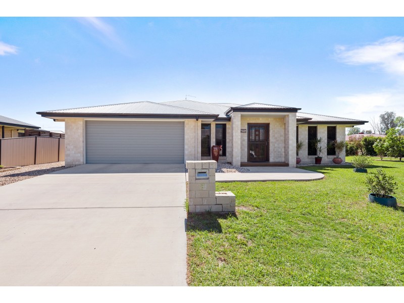 2 Bishop Street, Goondiwindi QLD 4390