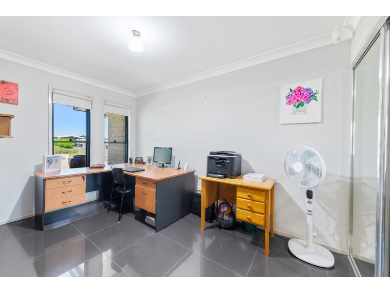 2 Bishop Street, Goondiwindi QLD 4390