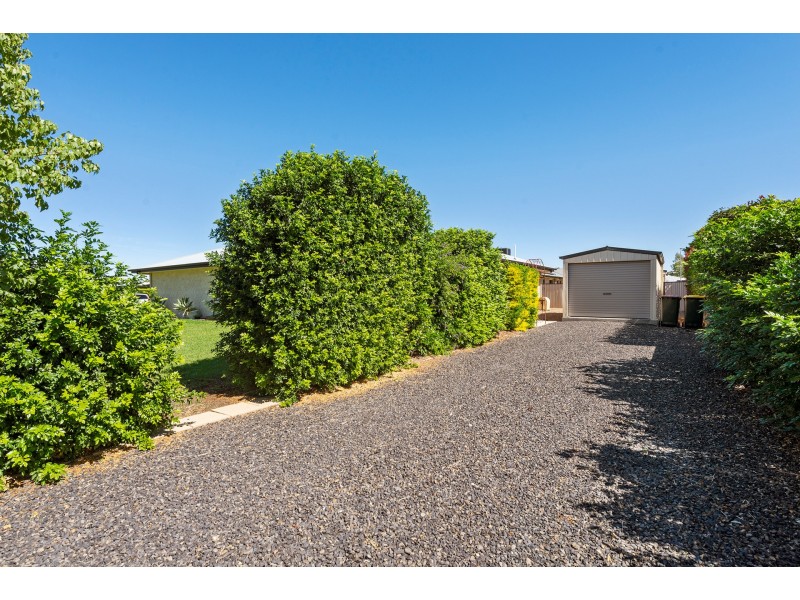 2 Bishop Street, Goondiwindi QLD 4390
