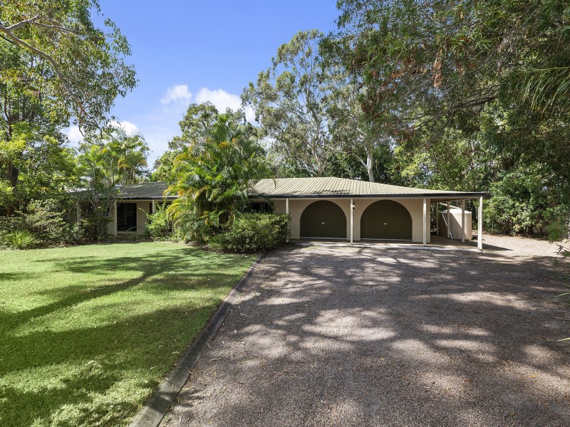 11 Casuarina Drive, Little Mountain QLD 4551