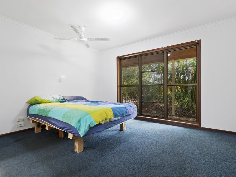 11 Casuarina Drive, Little Mountain QLD 4551