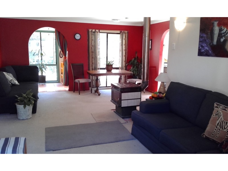 20 Bathurst Street, Tuena NSW 2583