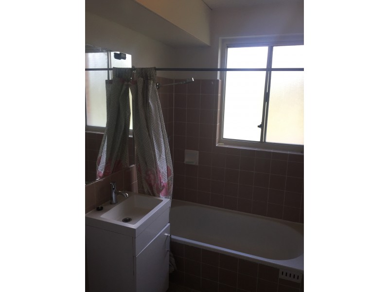 8/3 Waddell Place, Curtin ACT 2605