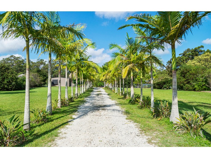 114 Emu Drive, Woombah NSW 2469