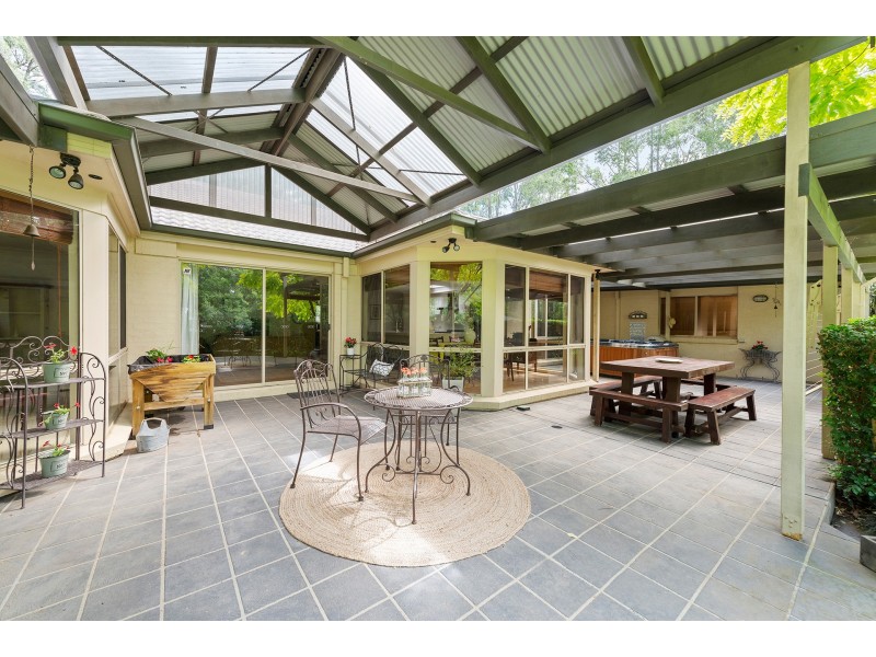 6 Lowana Close, Tapitallee NSW 2540