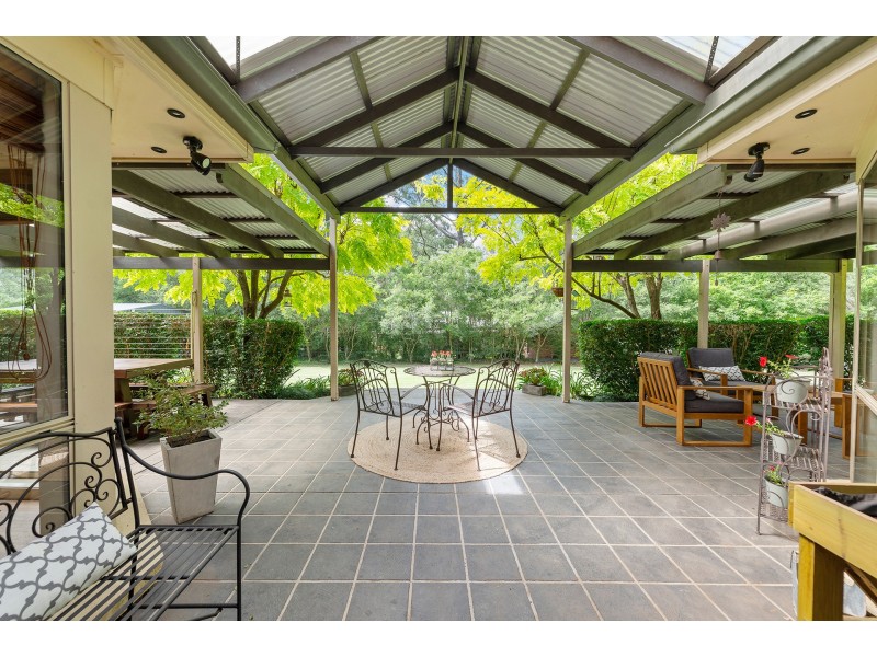 6 Lowana Close, Tapitallee NSW 2540