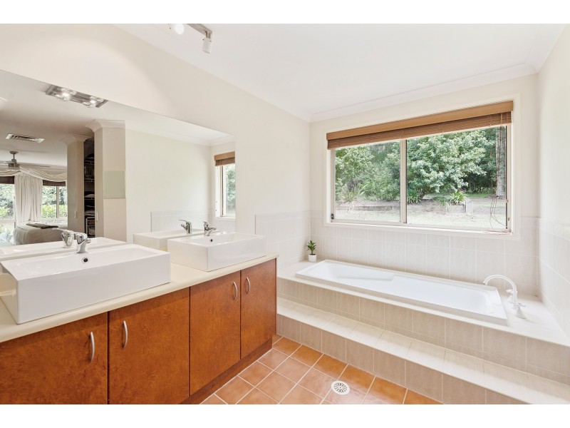 6 Lowana Close, Tapitallee NSW 2540