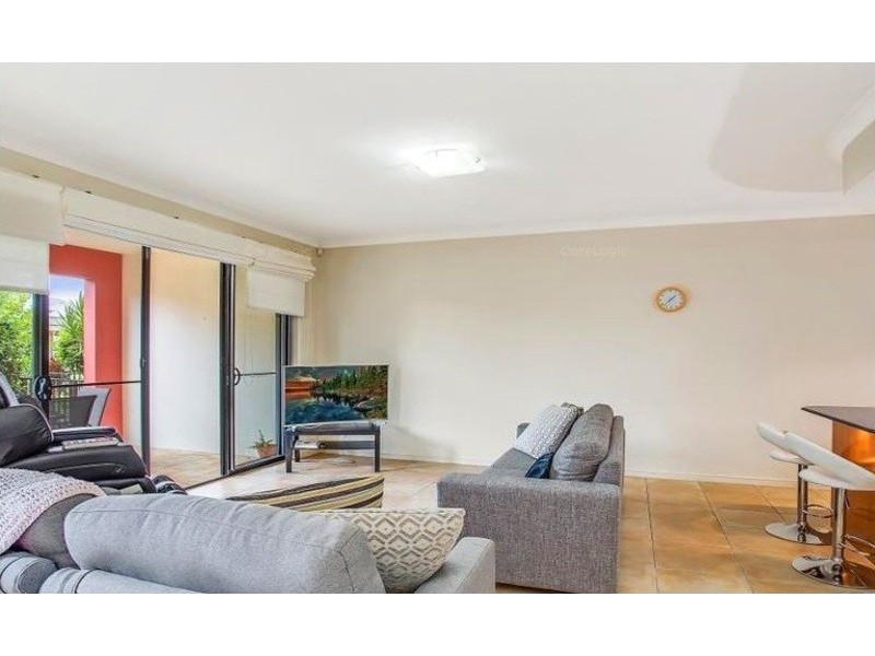 2034/1 The Vistas Drive, Carrara QLD 4211