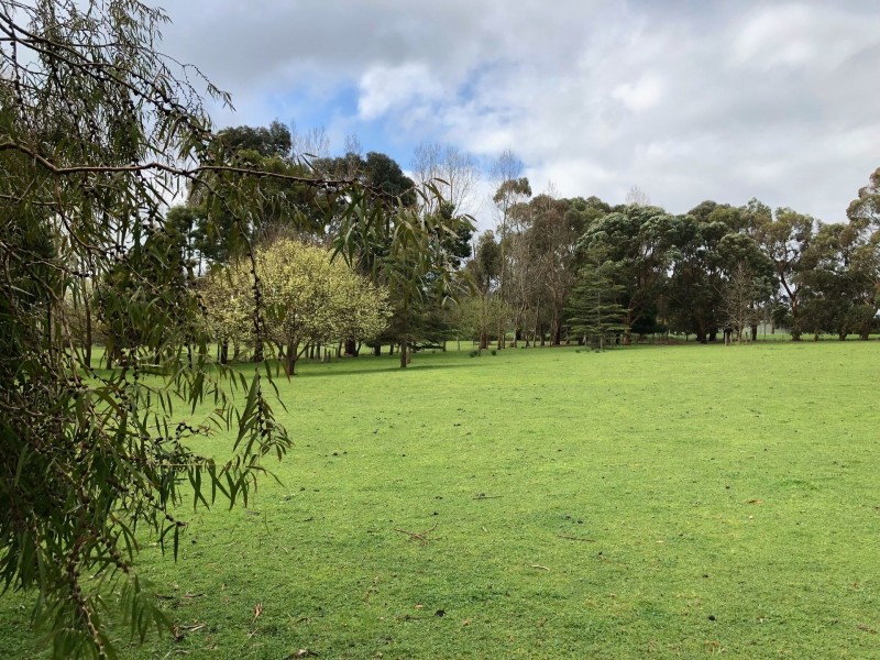 87 Rodger Place, Bushfield VIC 3281