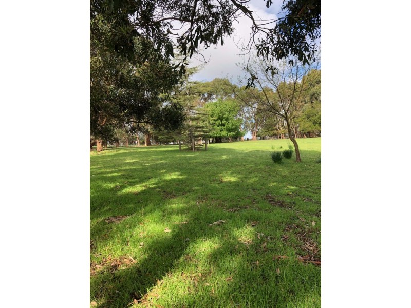 87 Rodger Place, Bushfield VIC 3281