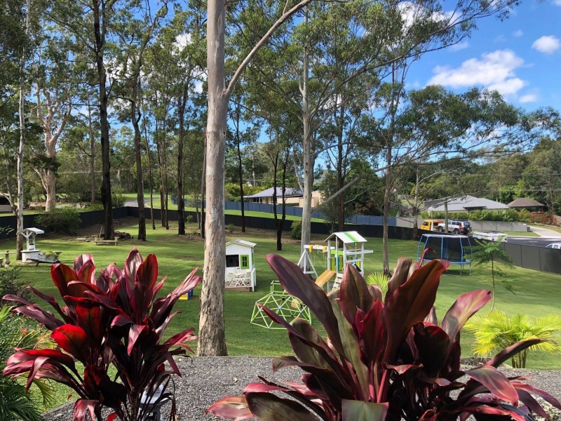 1 Wallaby Drive, Mudgeeraba QLD 4213