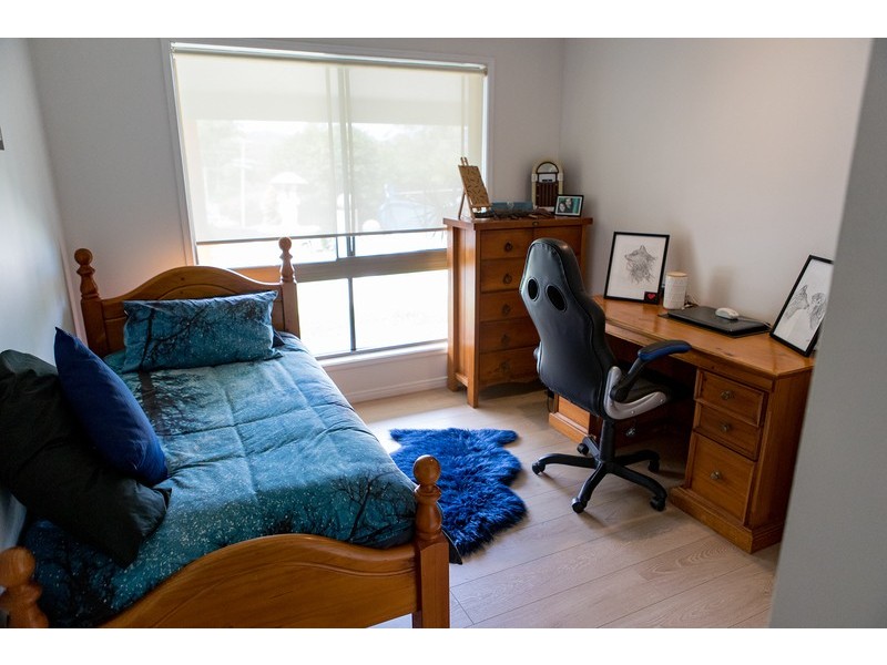 1 Wallaby Drive, Mudgeeraba QLD 4213