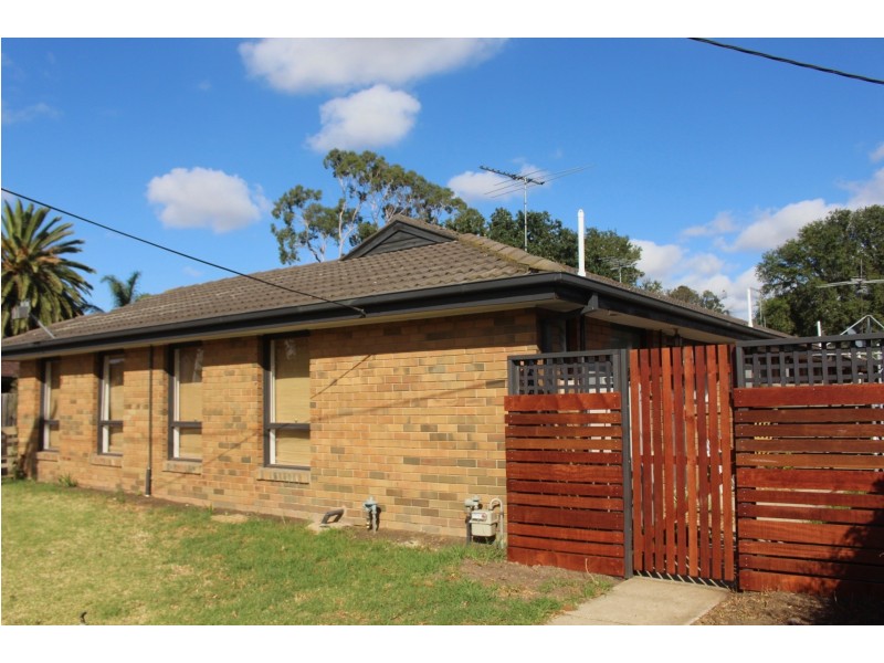 4 5 Standfield Street, Bacchus Marsh VIC 3340
