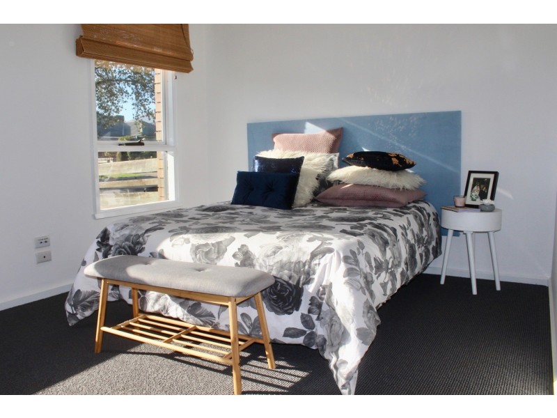 4 5 Standfield Street, Bacchus Marsh VIC 3340