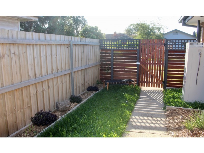 4 5 Standfield Street, Bacchus Marsh VIC 3340