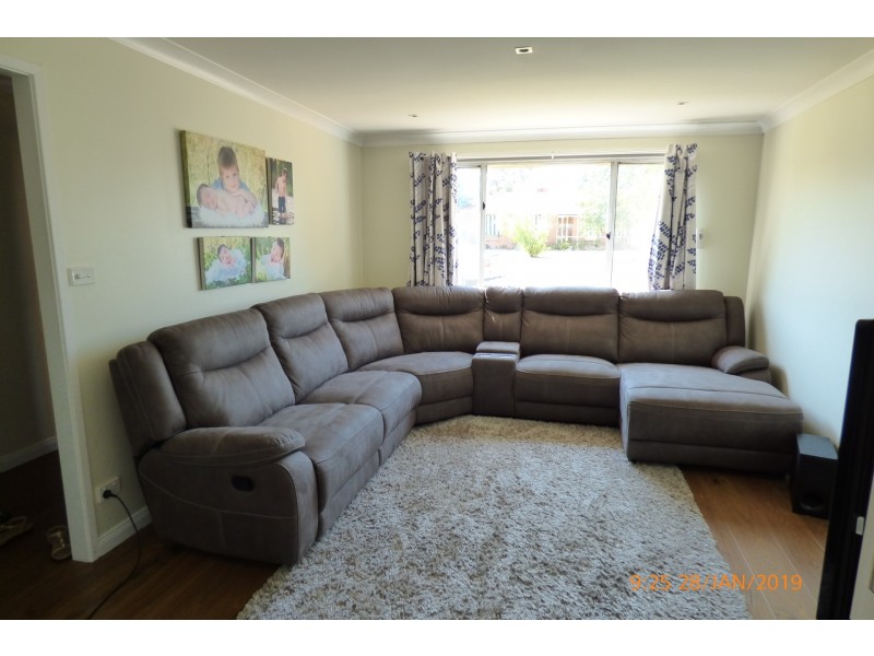 West Tamworth NSW 2340