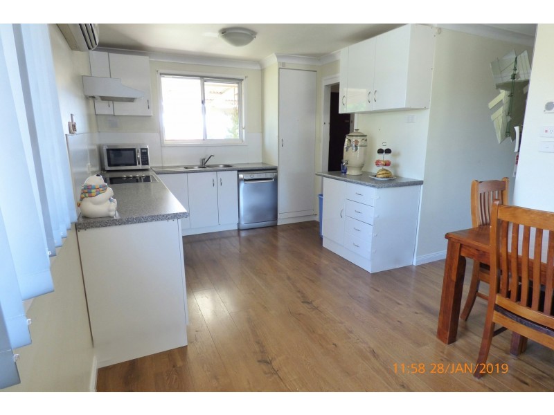 West Tamworth NSW 2340