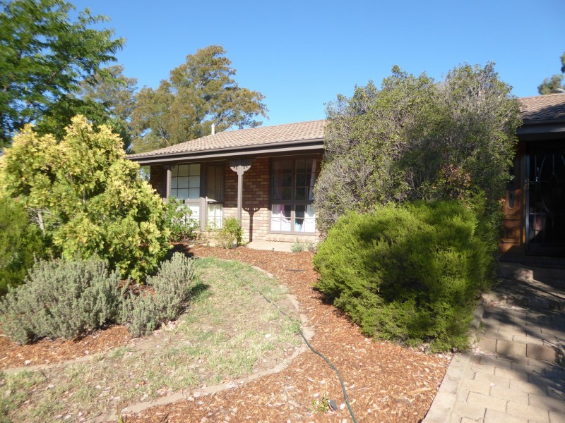 4 Meeson Street, Chisholm ACT 2905