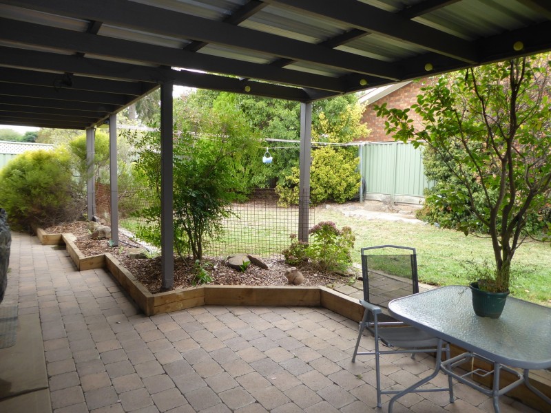 4 Meeson Street, Chisholm ACT 2905