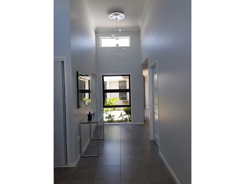 7 Eli Court, Kawungan QLD 4655