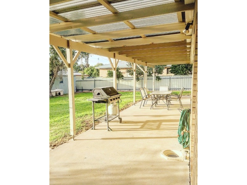 23 Corella Place, Estella NSW 2650