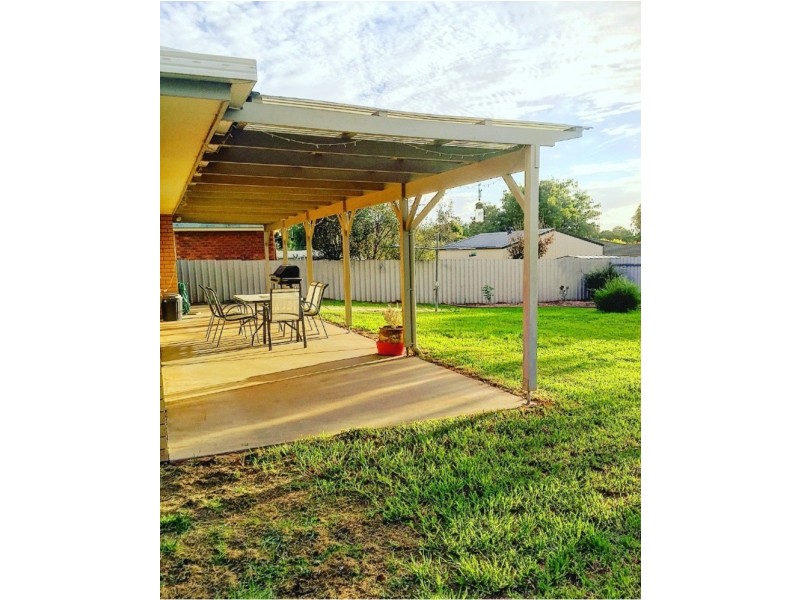 23 Corella Place, Estella NSW 2650