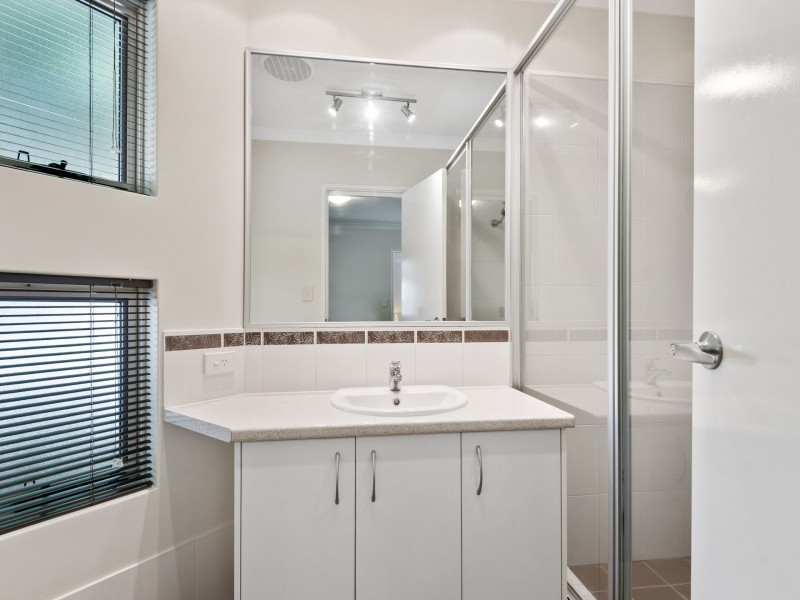 61 Berlotto Drive, Tapping WA 6065