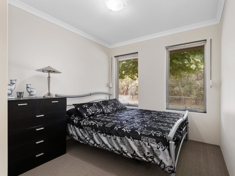 61 Berlotto Drive, Tapping WA 6065