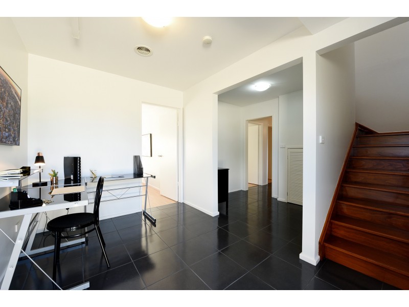 15 Dowding Street, California Gully VIC 3556