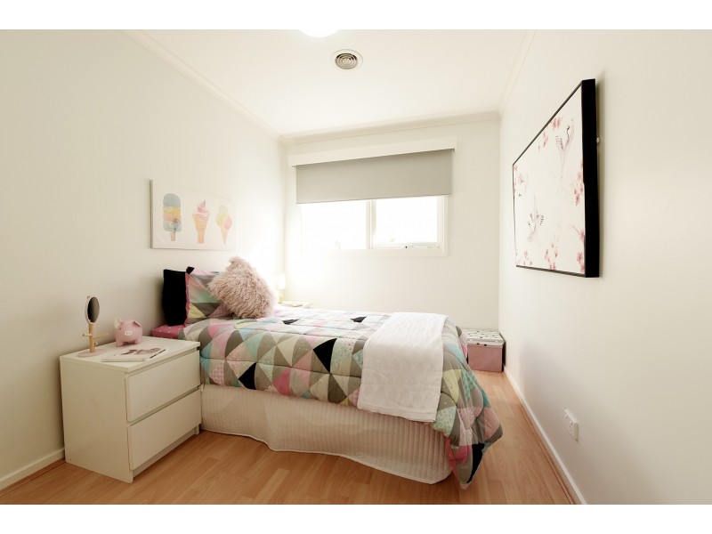 15 Dowding Street, California Gully VIC 3556