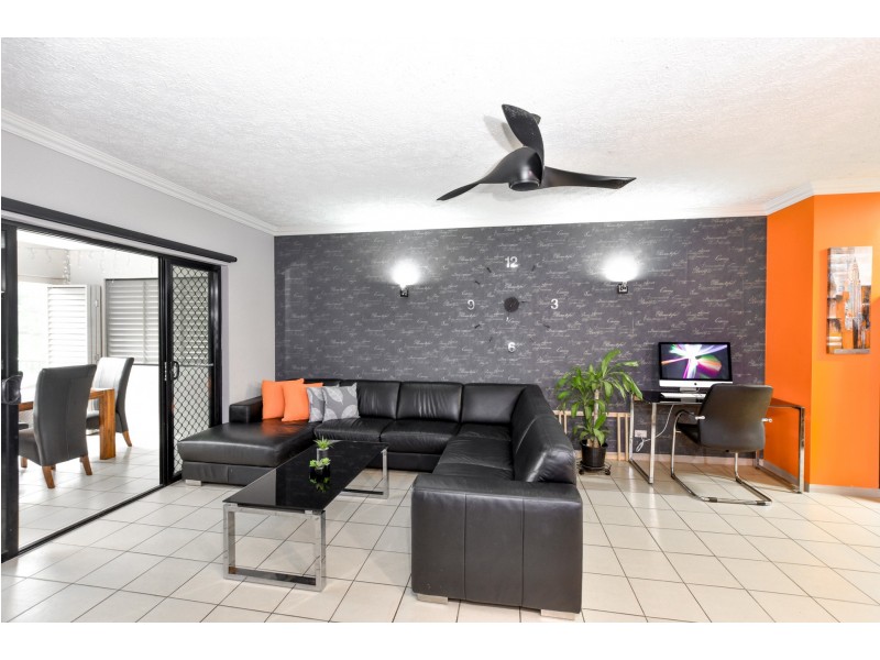 122/2 Rigg Street, Woree QLD 4868