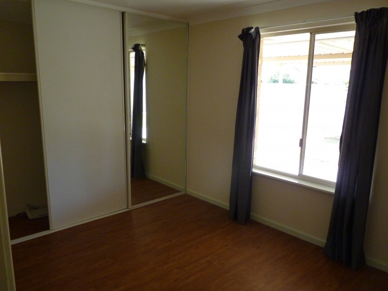 100 charthouse road, Waikiki WA 6169