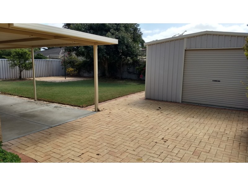 100 charthouse road, Waikiki WA 6169