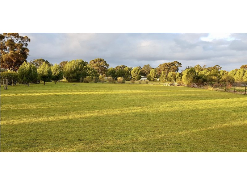 10 Burnside Avenue, Dimboola VIC 3414