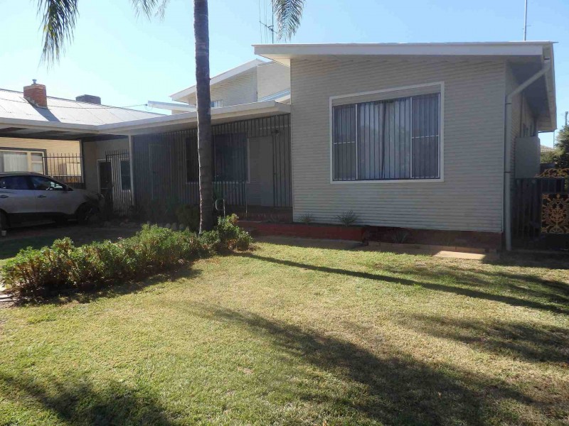 25 Facey Street, Forbes NSW 2871