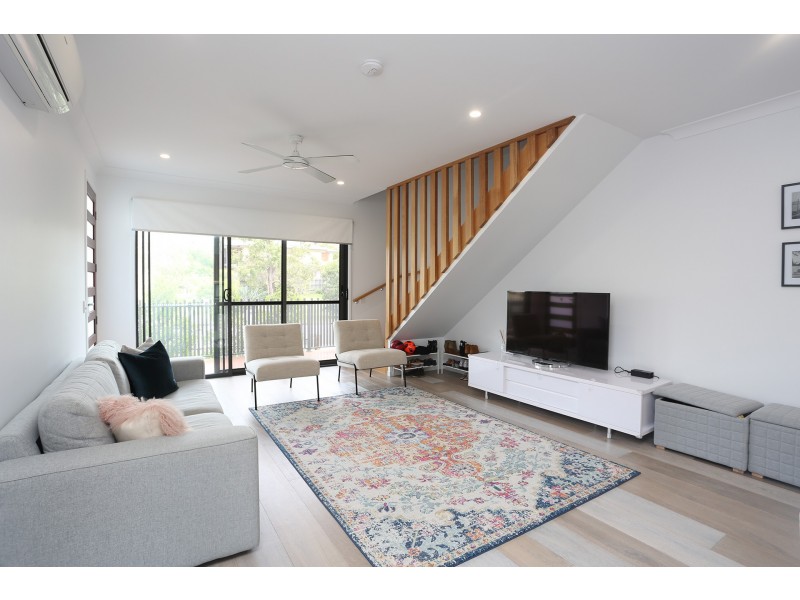 4/83 Pembroke Street, Carina QLD 4152