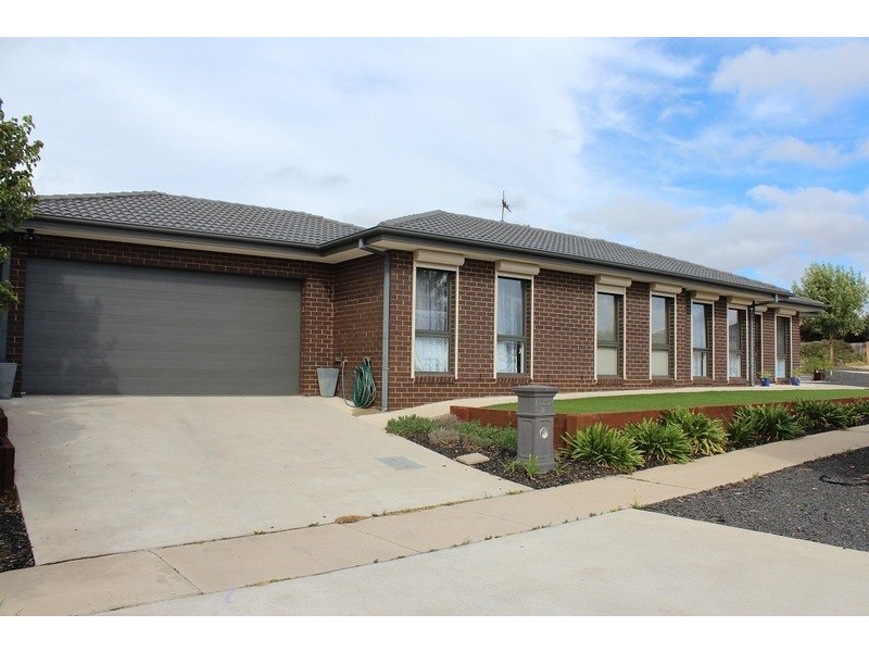 32 John Holt Street, Macgregor ACT 2615