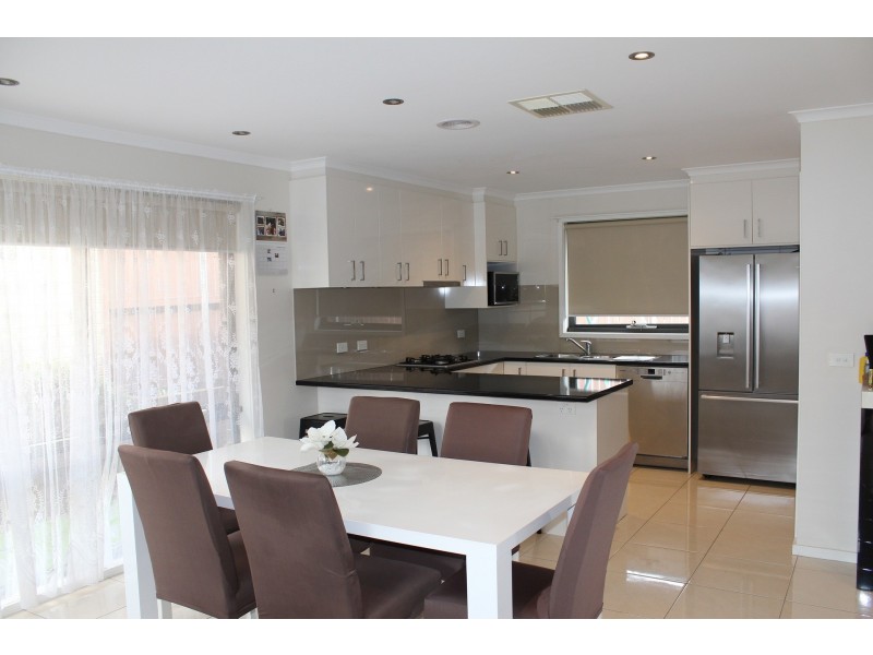 32 John Holt Street, Macgregor ACT 2615