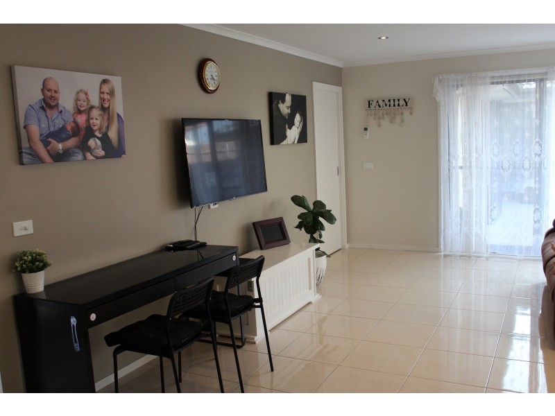 32 John Holt Street, Macgregor ACT 2615