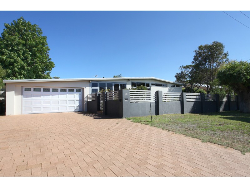 30 Montgomery Road, South Bunbury WA 6230