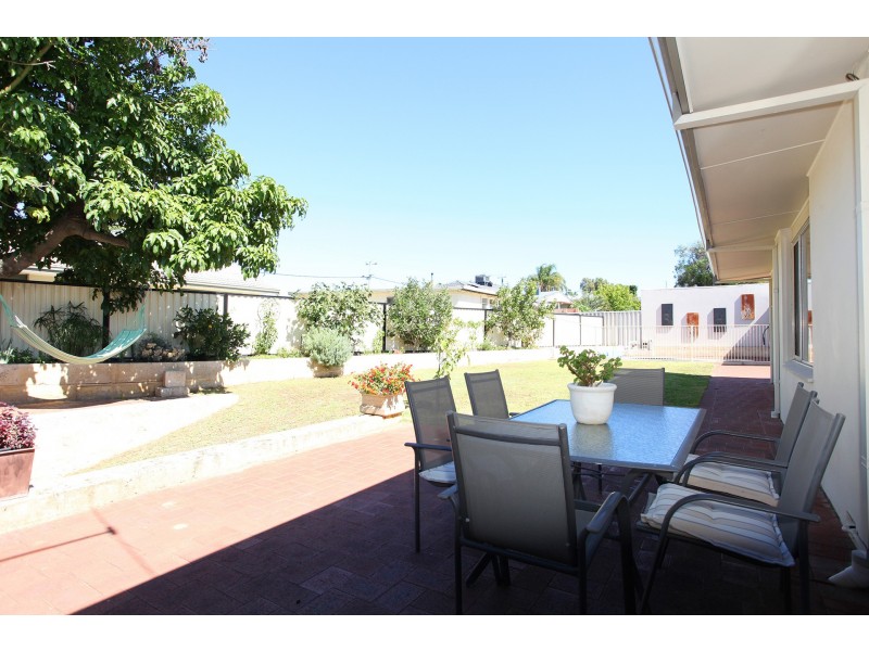 30 Montgomery Road, South Bunbury WA 6230