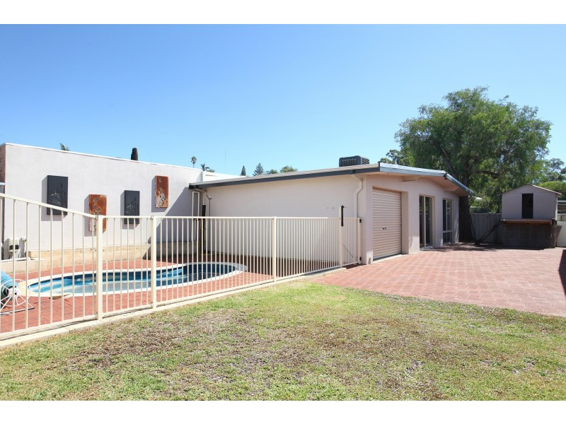 30 Montgomery Road, South Bunbury WA 6230