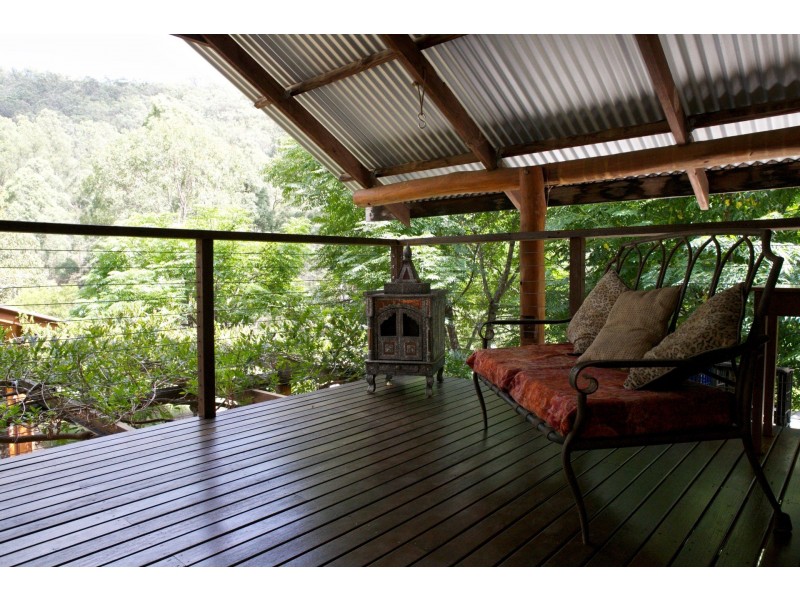 175 Knights Road, Laguna NSW 2325