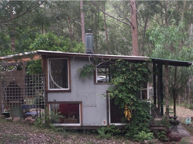 175 Knights Road, Laguna NSW 2325